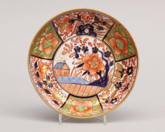 Saucer in the Japanese Imari Style- Inspiration