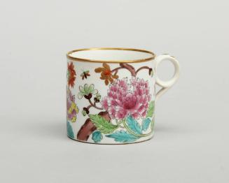 Coffee can with chinoiserie pattern