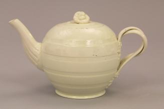 Teapot with turned decoration
