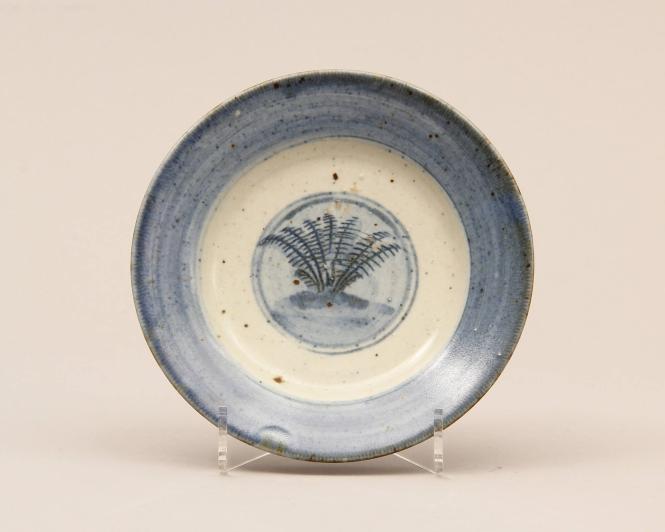 Small plate