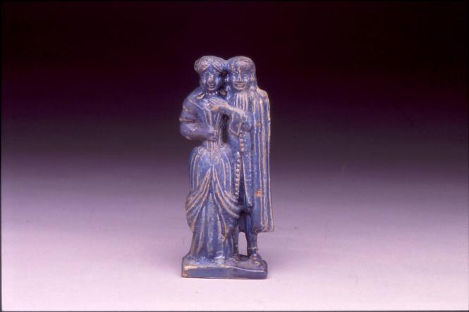 Figure group of lovers
