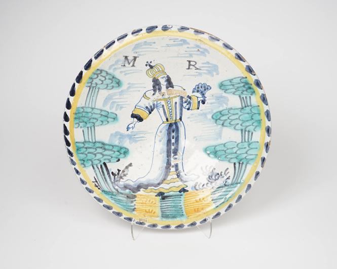 Dish commemorating Mary II (r. 1689-1694)
