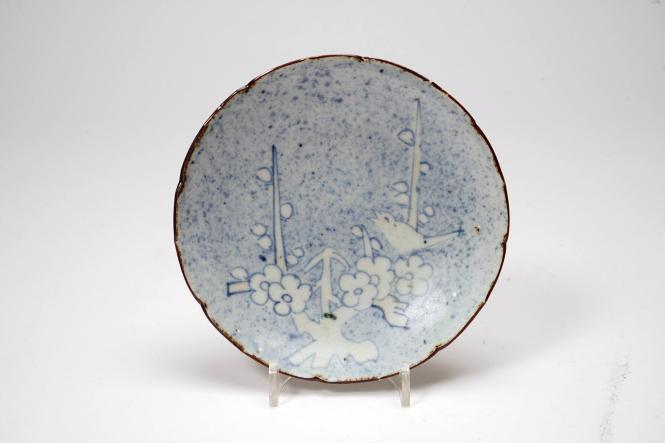 Dish with bird