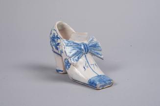 Shoe
