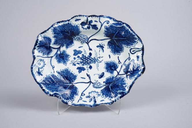 Dish with Leaves and Fruit