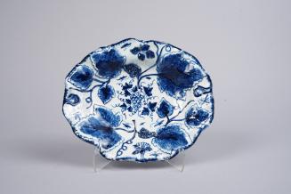 Dish with Leaves and Fruit
