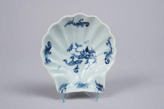 Shell-shaped Pickle Dish with Mandarin Ducks