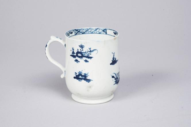 Mug with Pagoda
