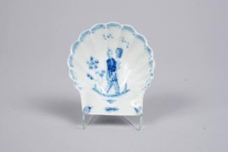 Shell-shaped Pickle Dish
