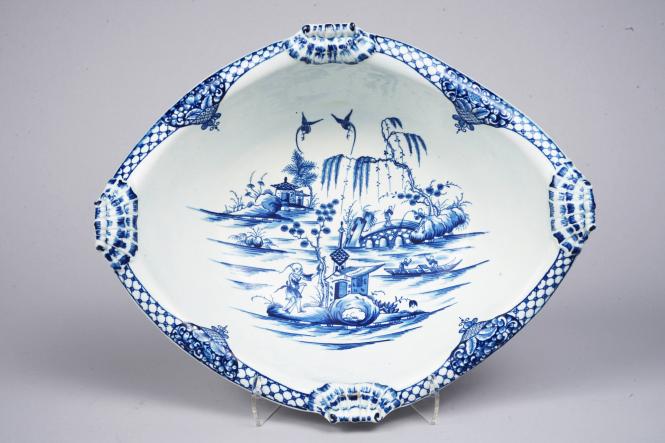 Basin with Willow Bridge Fisherman Pattern