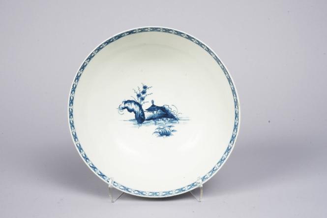 Punch Bowl with Precipice Pattern