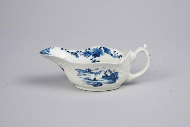 Sauceboat with Boatman Pattern