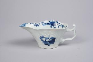 Sauceboat with Boatman Pattern