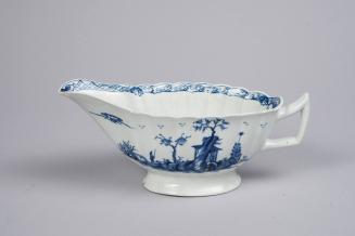 Sauceboat with Fringed Tree Pattern