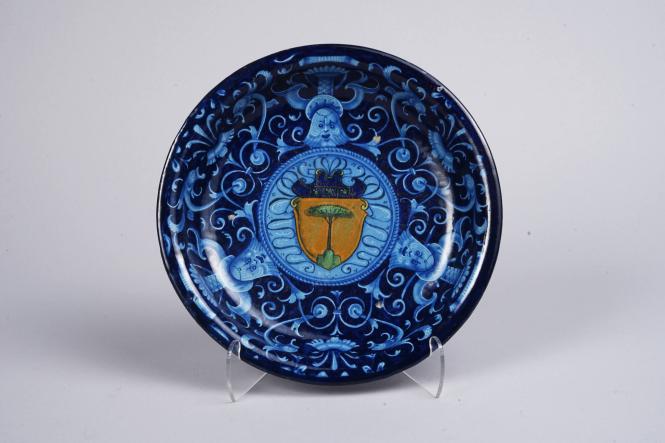 Armorial Dish