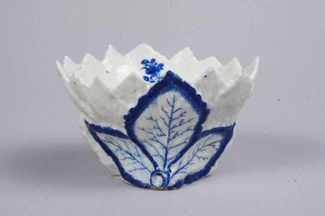 Strawberry Leaf Bowl